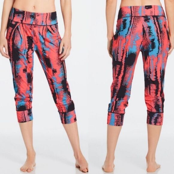 🔺️Fabletics Red, Black, & Turquoise Heatwave Slouch Fit Athletic Pants XLarge - Picture 1 of 10